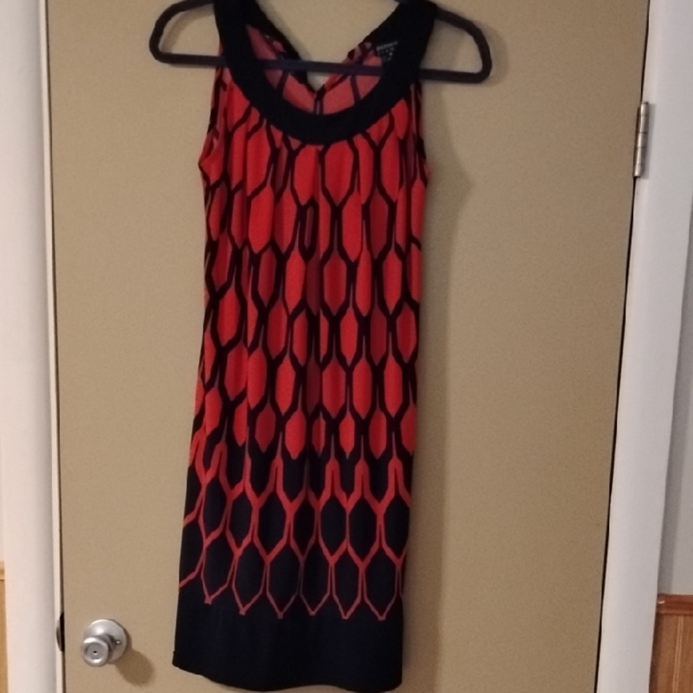 Enfocus Studio Red and Black Geometric Mini Dress